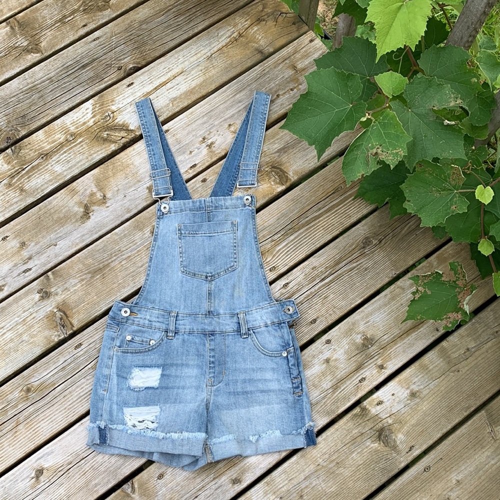 Dollhouse | Juniors' Jean short overalls